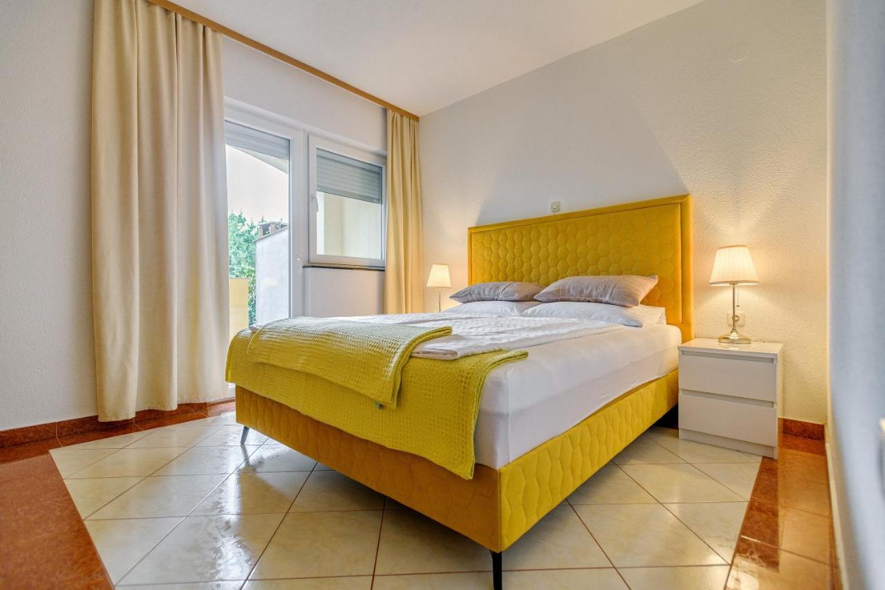 Comfort Apartments In Peaceful Area Zadar - With Garden Bagian luar foto
